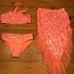 2 BATHING SUITS - GIRLS 6-6X